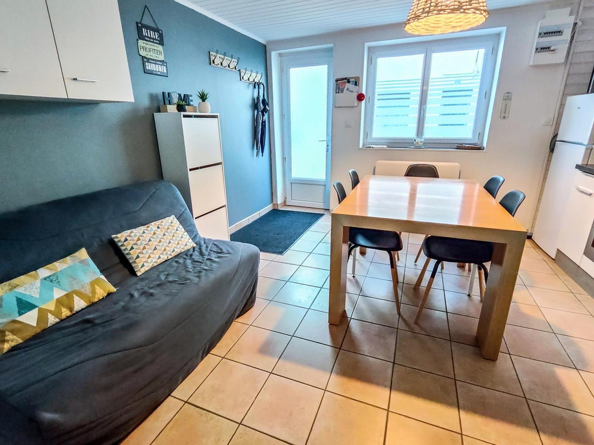 Agreable Maison Renovee En Hyper Centre Avec Patio Pornic Extérieur photo